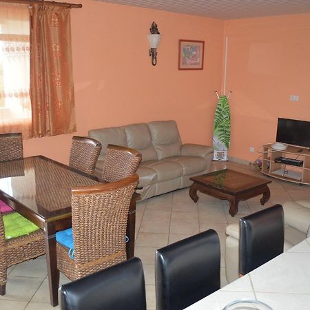 Les 4K Apartment Faaa Ngoại thất bức ảnh